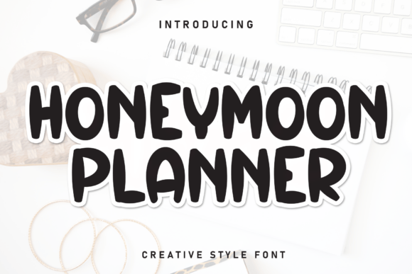 Honeymoon Planner: A Thoughtful Display Font for Digital Brand Moments